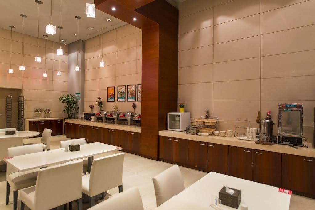 Jinjiang Inn -The Mixc Subway, Nanning Buitenkant foto
