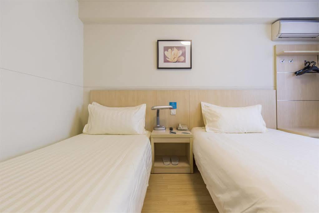 Jinjiang Inn -The Mixc Subway, Nanning Buitenkant foto